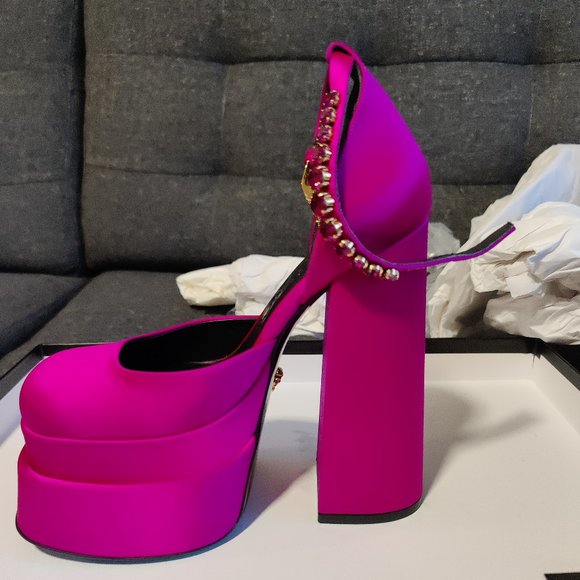 Brand new Versace Medusa Aevitas Satin (double) platform PUMPS. - Picture 2 of 7